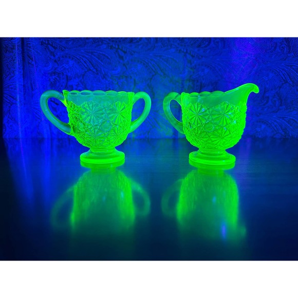 Vintage Vaseline daisy and buttons open sugar and creamer set by Degenhart glass - Picture 3 of 10